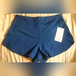 NWT Athleta High Rise Run With It 2.5" Shorts Size Medium Dark Teal Color